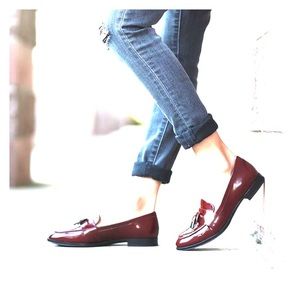 Nine West “Tessieo” Burgundy Loafers